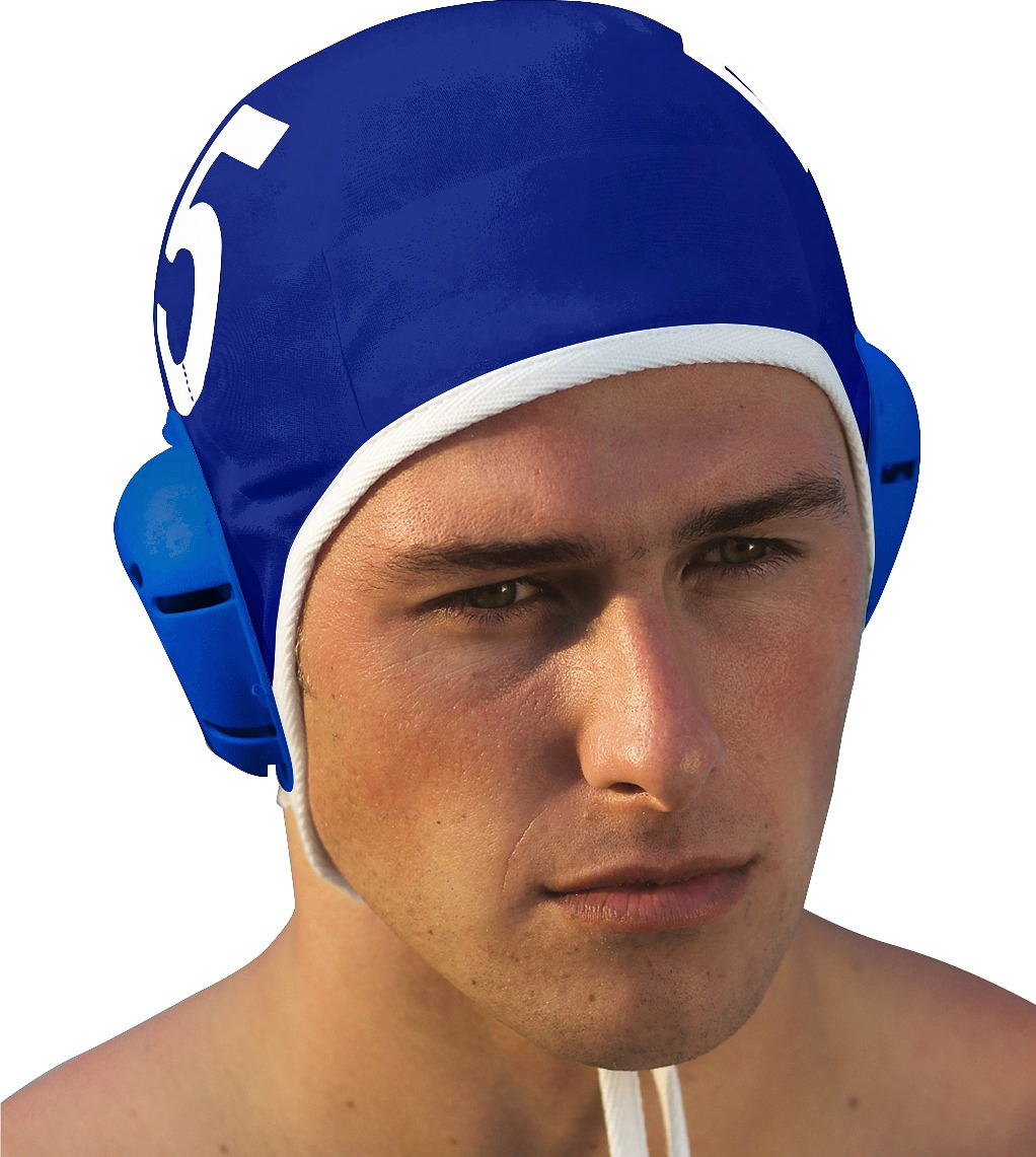 Homme avec bonnet de water-polo bleu, équipé d'une protection pour les oreilles