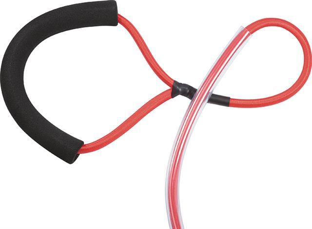 Ein roter Trinksystem-Schlauch mit einem schwarzen Schaumstoffgriff, ideal für Outdoor-Aktivitäten.